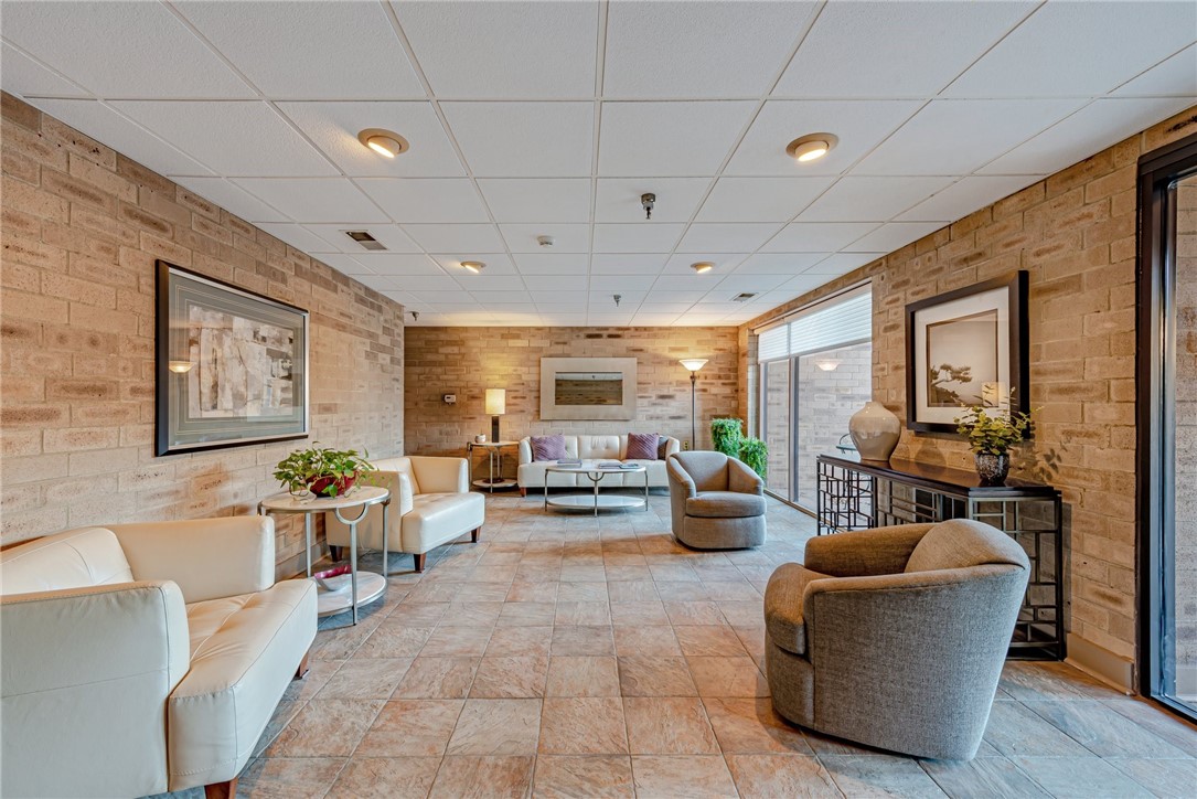 1400 Smokey Wood Dr 711