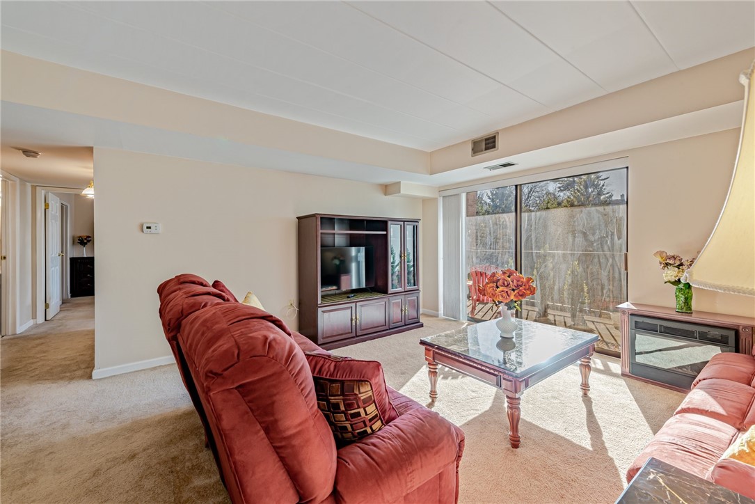 1400 Smokey Wood Dr 711