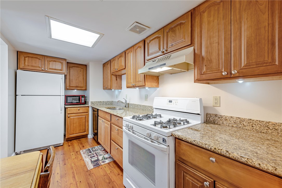 1400 Smokey Wood Dr 711