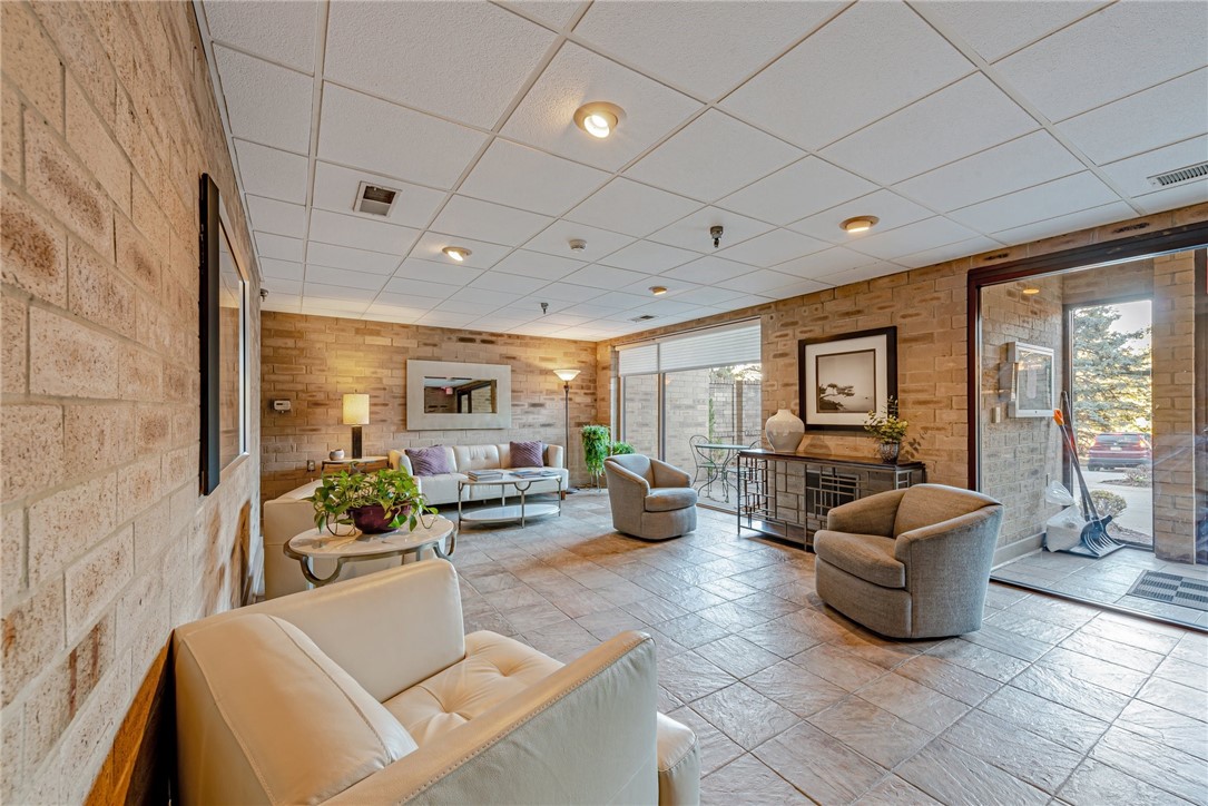 1400 Smokey Wood Dr 711