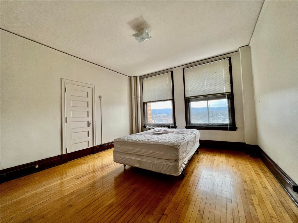 50 W Main Street 901