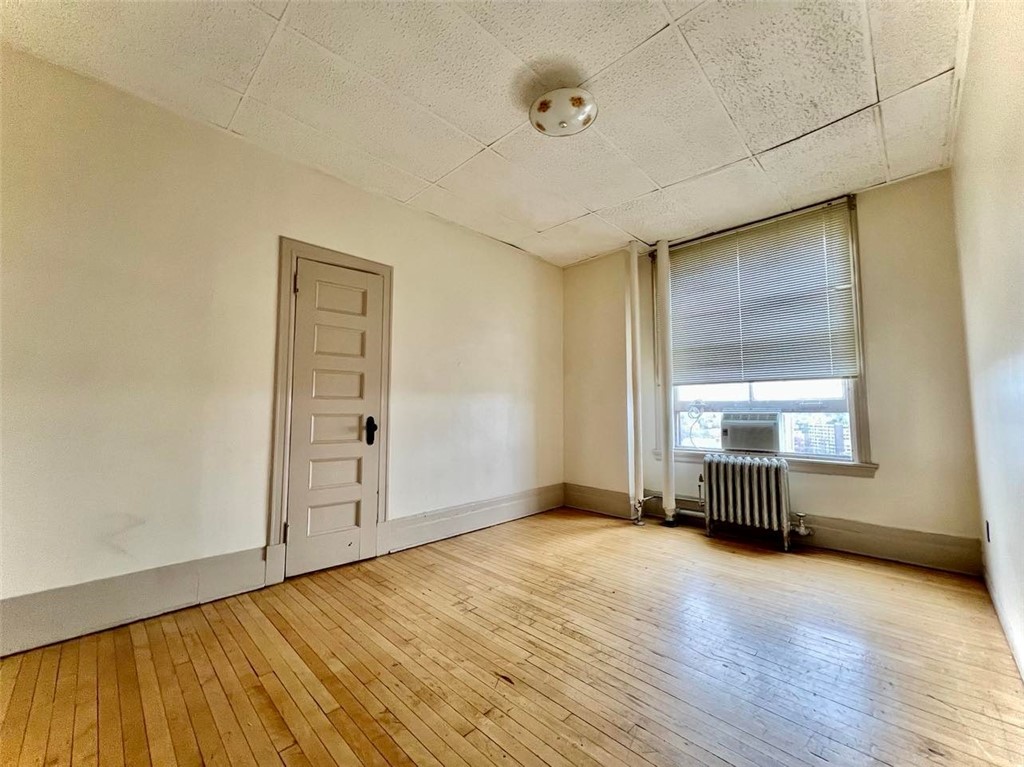 50 W Main Street 1018