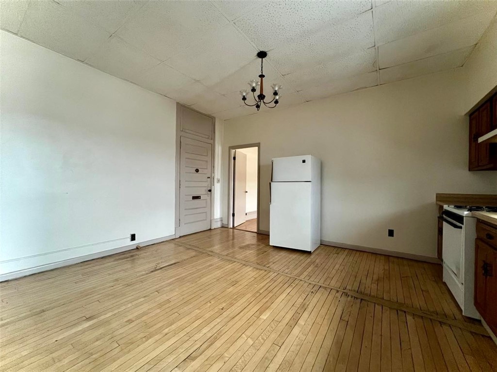 50 W Main Street 1018