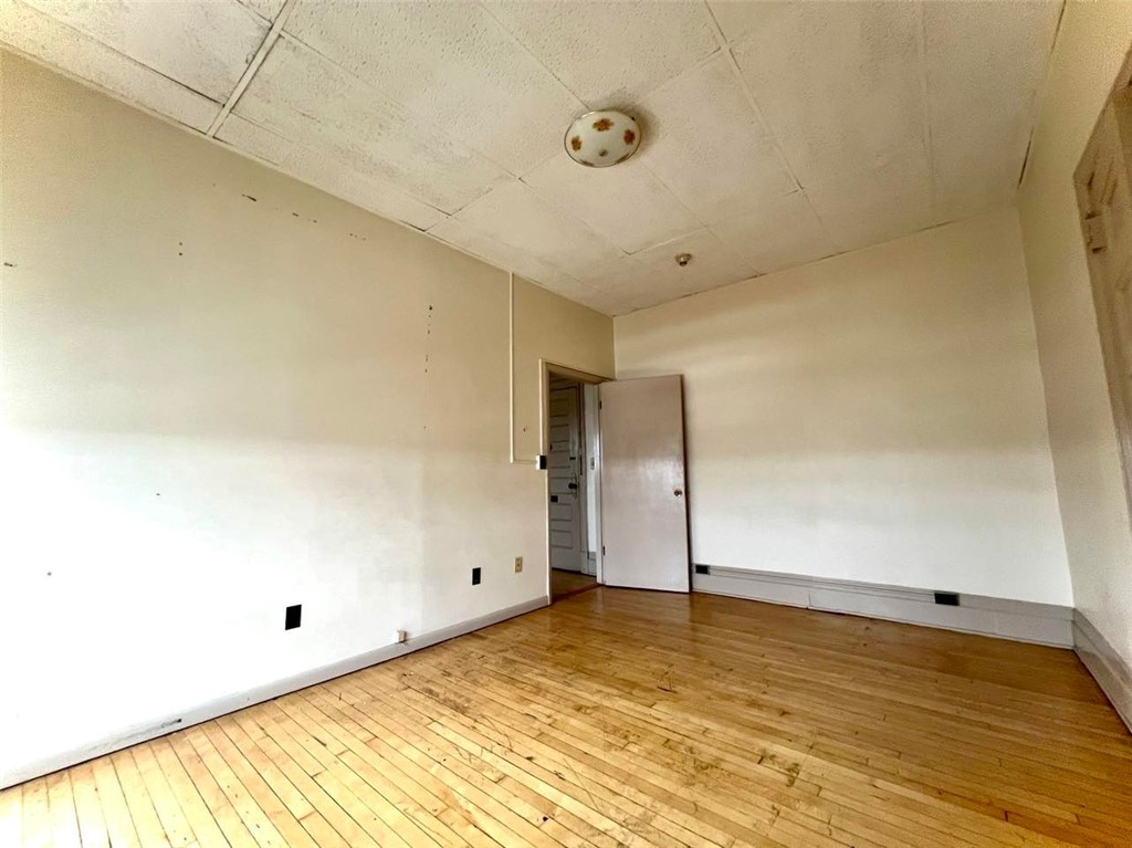 50 W Main Street 1018