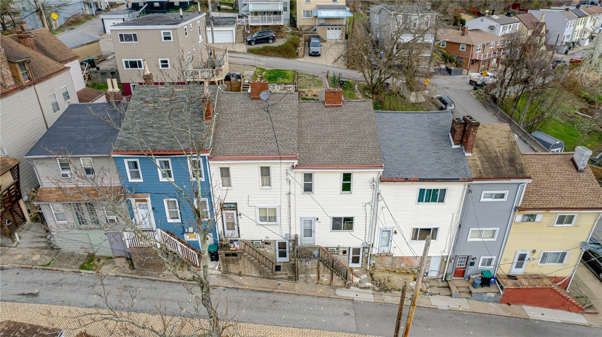 109&111 Davis Street