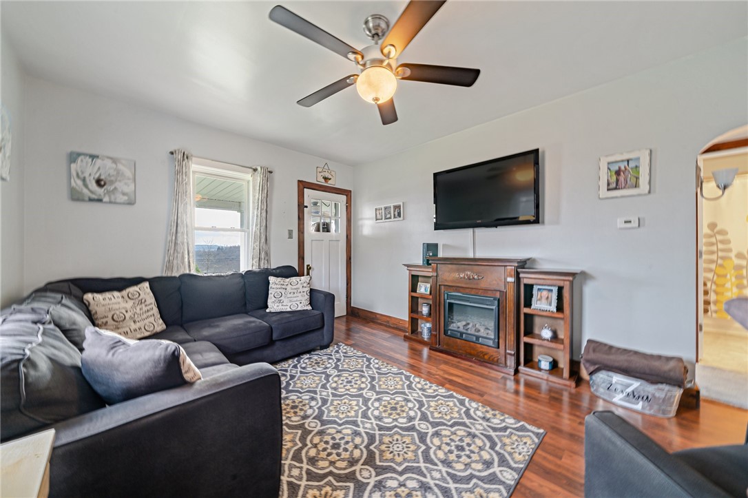 202 Willow Crossing Rd