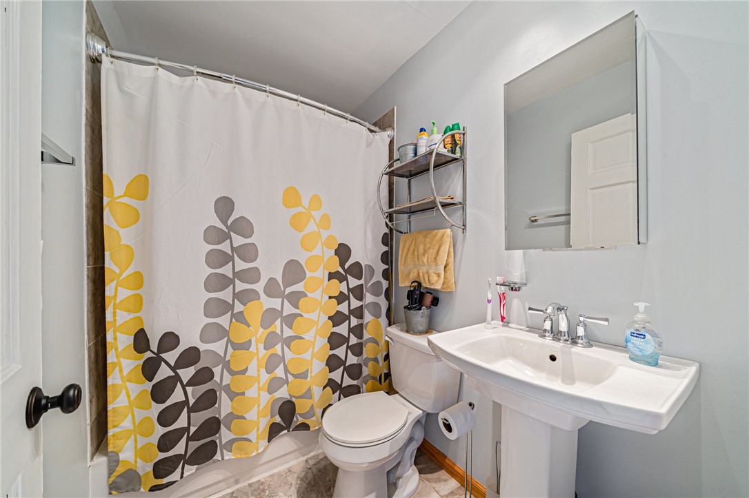 202 Willow Crossing Rd