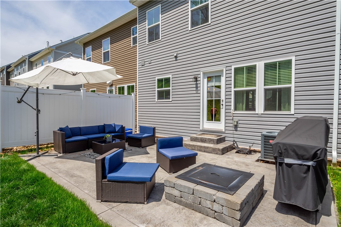 1422 Deer Creek Crossing