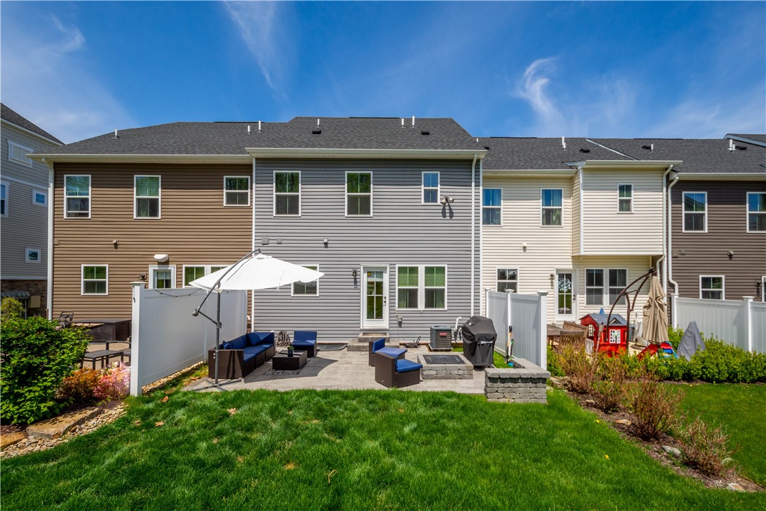 1422 Deer Creek Crossing