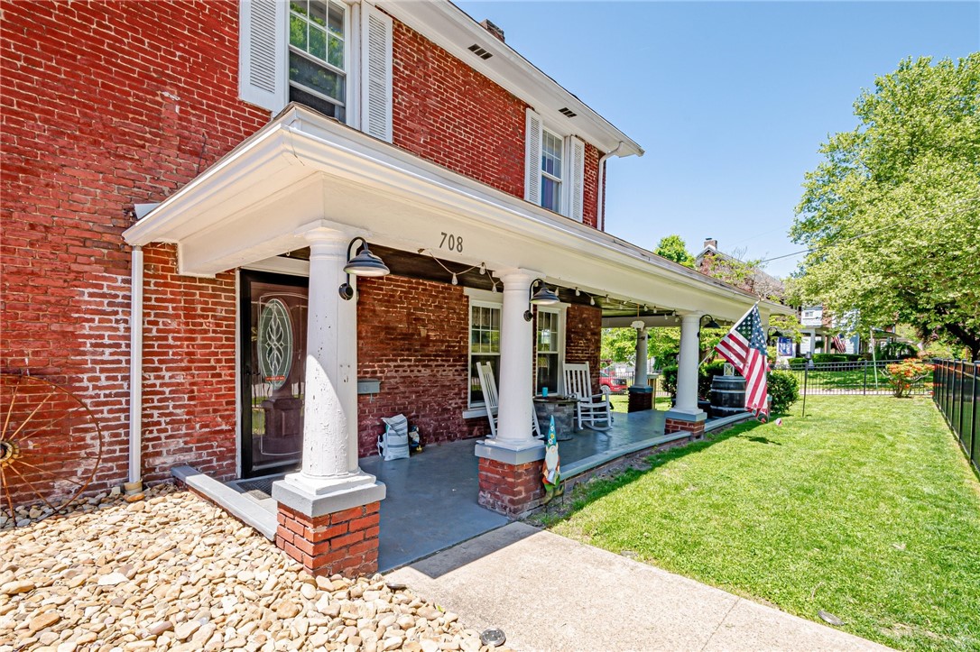 708 Terrace Ave
