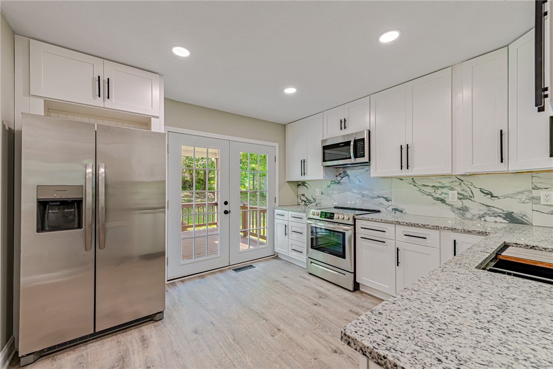 109 Peppertree Drive