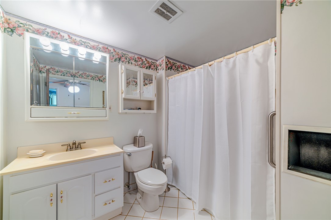 175 Crescent Garden Dr