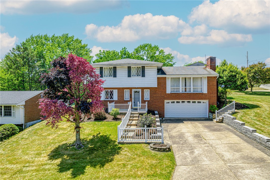 175 Crescent Garden Dr