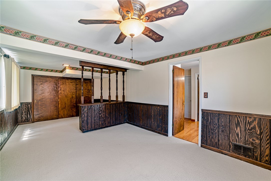 175 Crescent Garden Dr