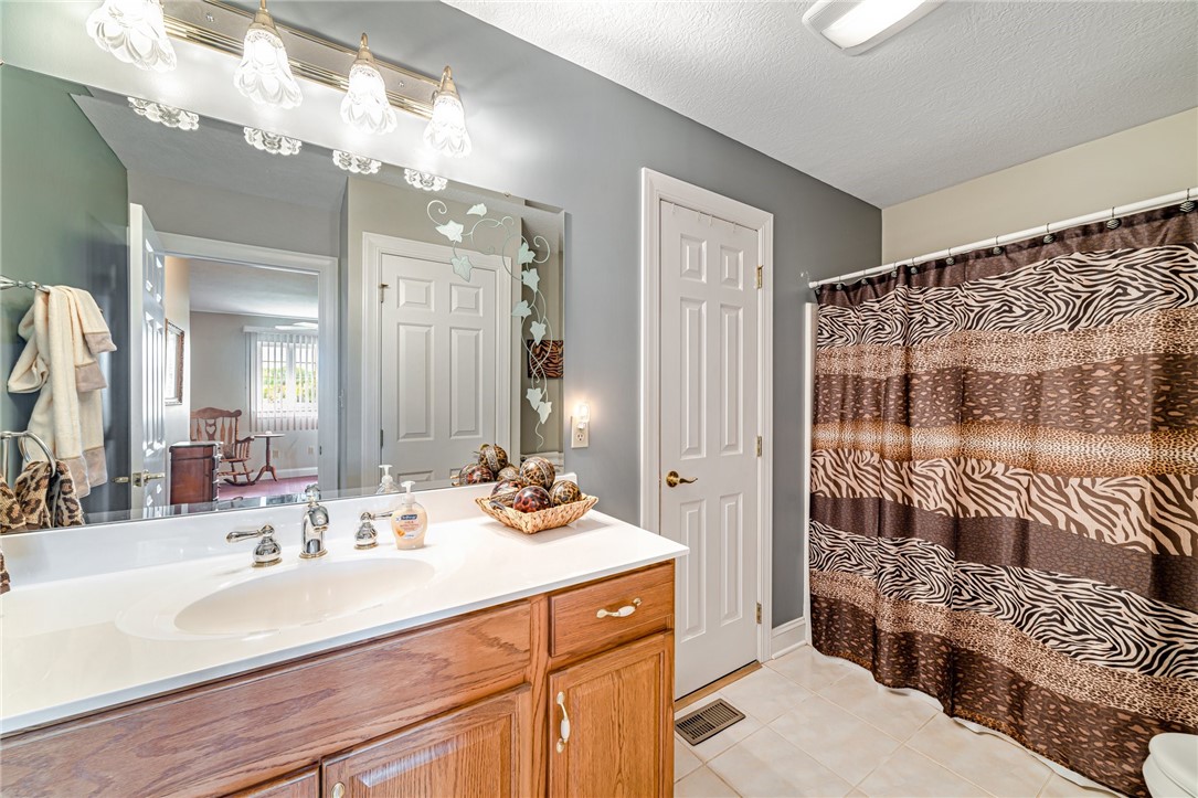 5106 Whispering Pines Lane