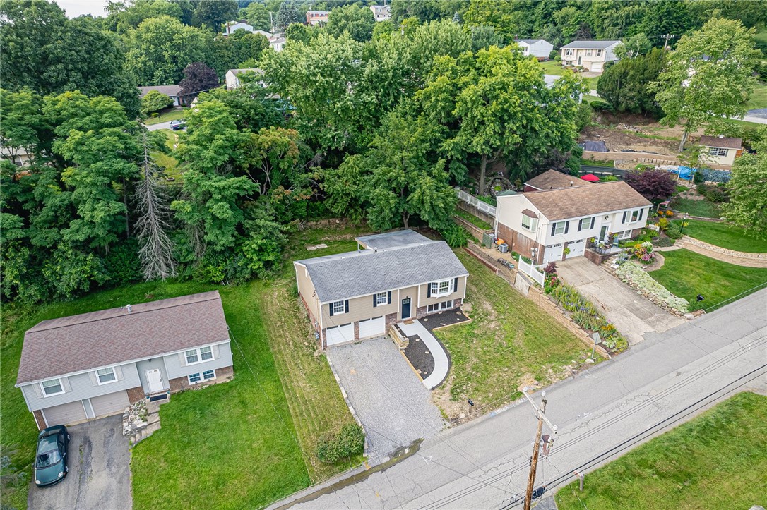 2406 Rolling Farms Rd