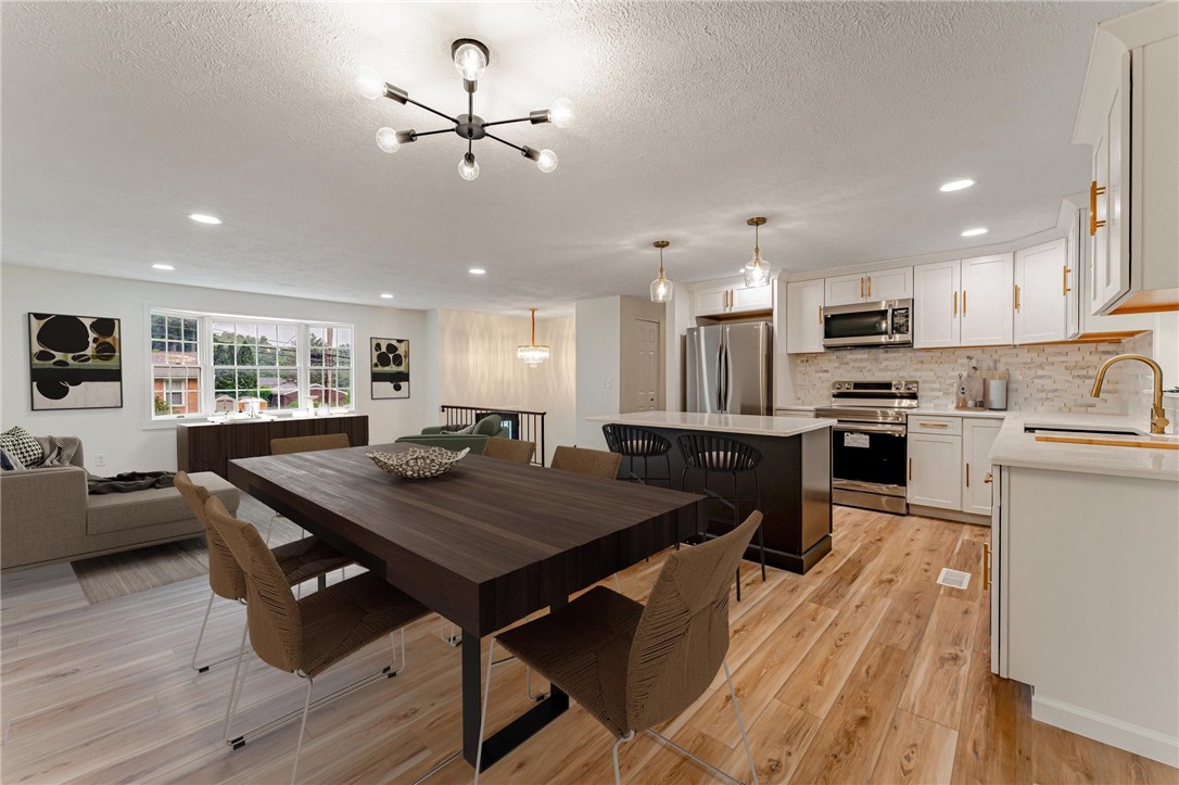 2406 Rolling Farms Rd