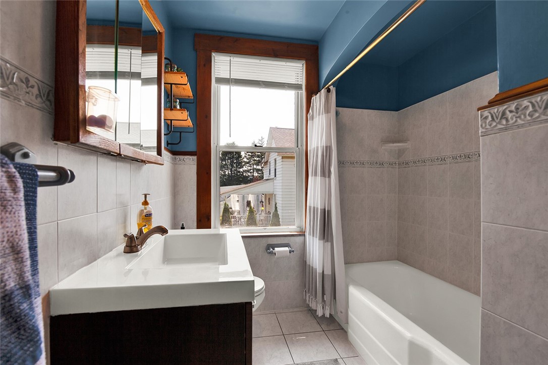 10289 Washington Ave