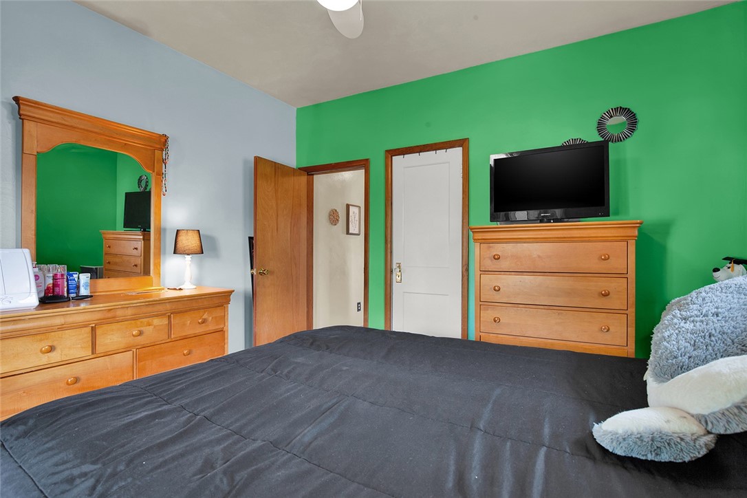 10289 Washington Ave