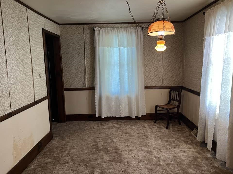 494 & 494 1/2 Evergreen Rd.