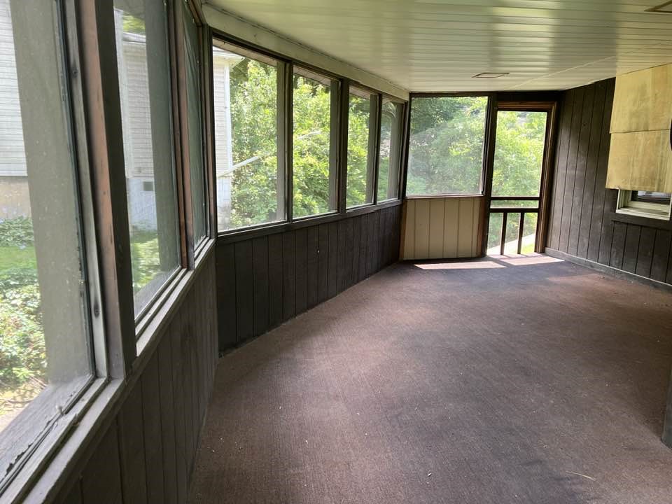 494 & 494 1/2 Evergreen Rd.