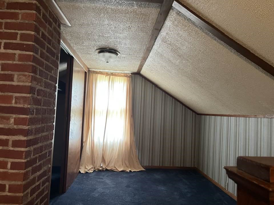 494 & 494 1/2 Evergreen Rd.