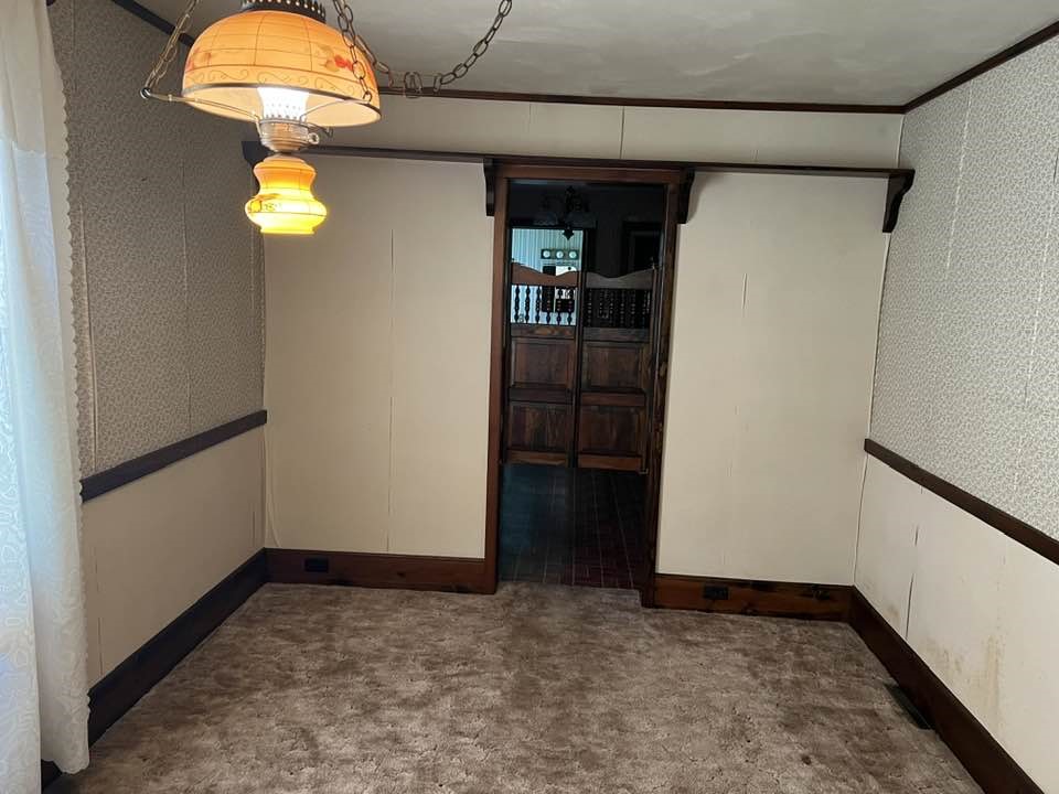 494 & 494 1/2 Evergreen Rd.