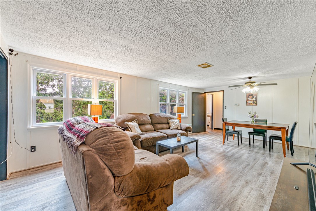 531 Sunnyfield Drive