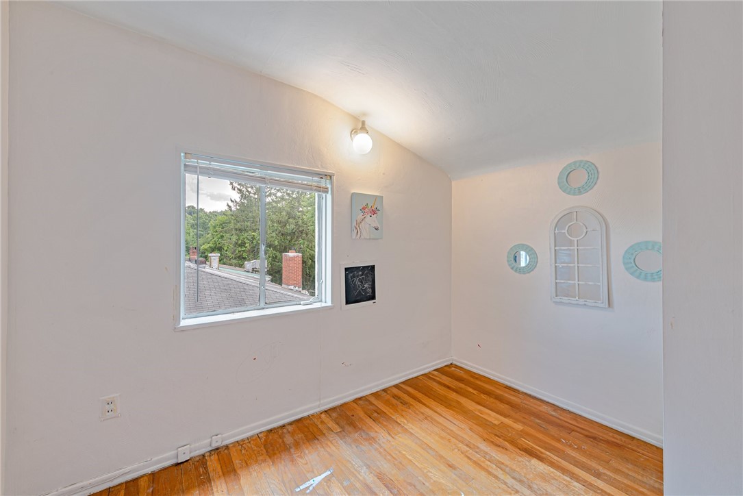 531 Sunnyfield Drive