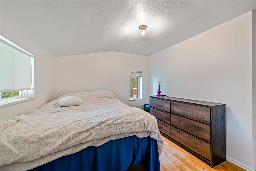 531 Sunnyfield Drive