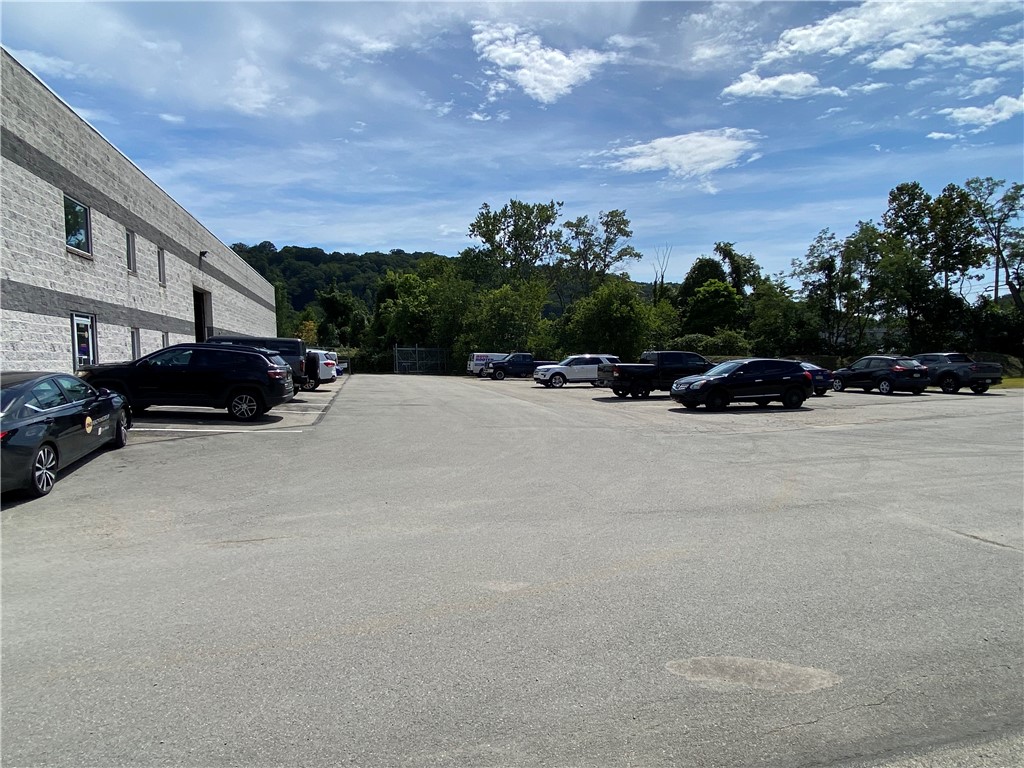 3731 William Penn Hwy