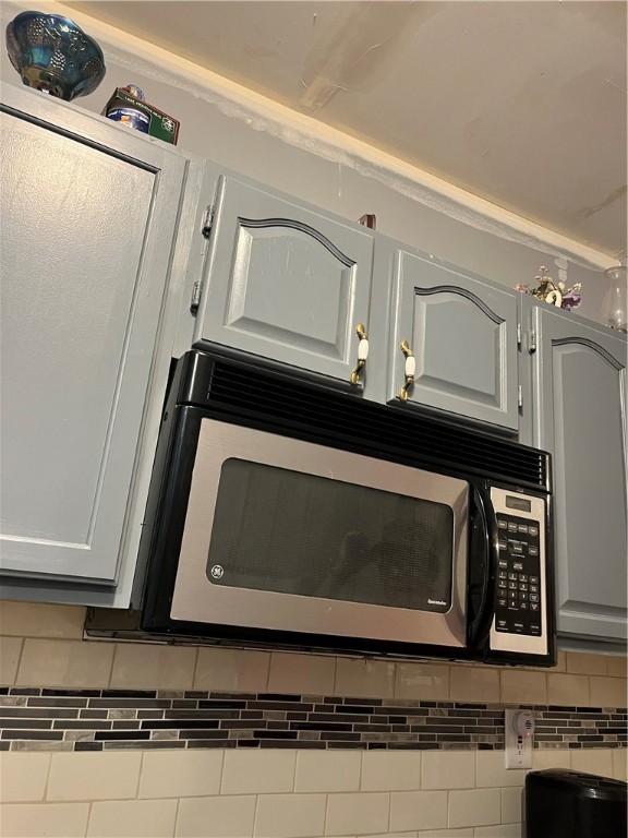 830-828 Railroad Street