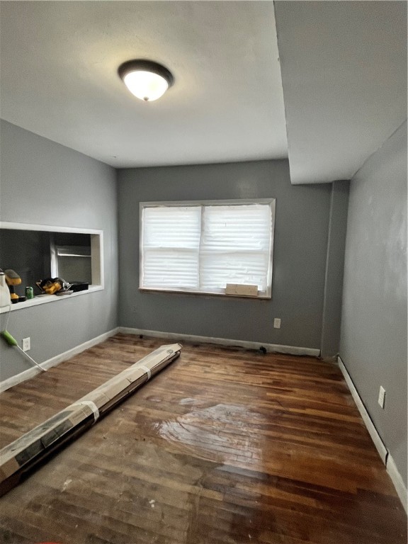 830-828 Railroad Street