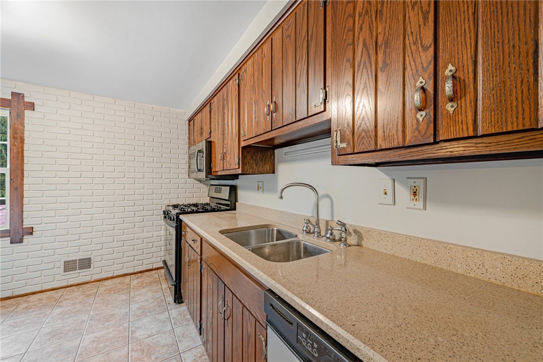 3728 Gleneagle Drive