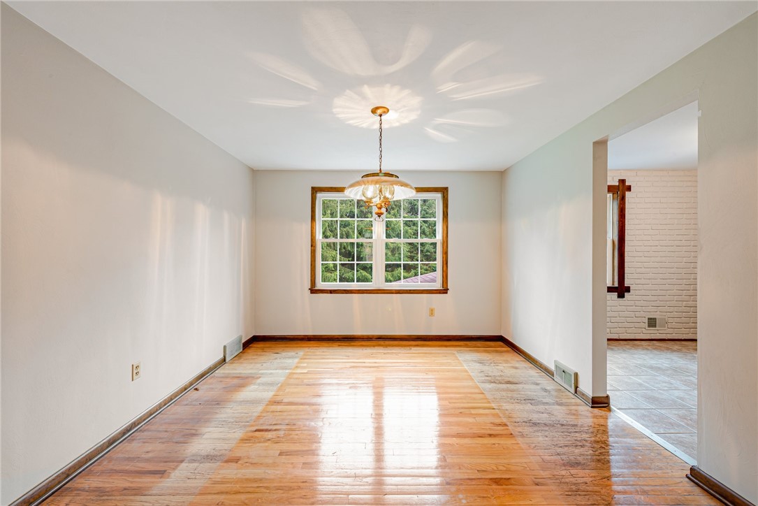 3728 Gleneagle Drive