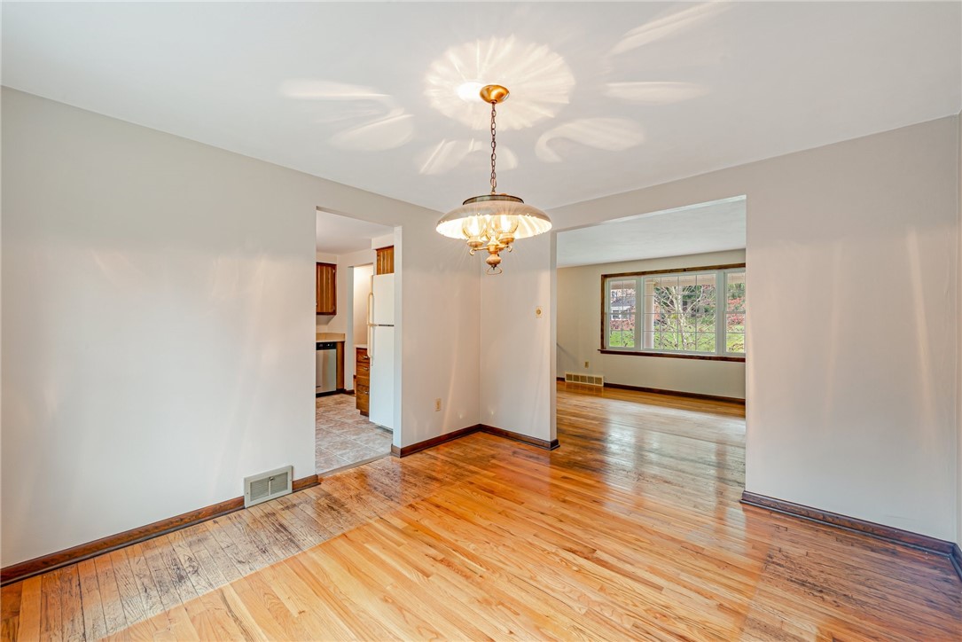 3728 Gleneagle Drive