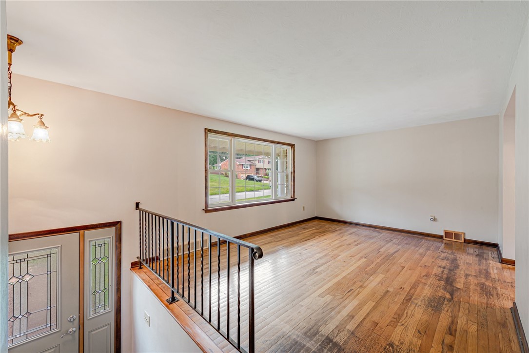 3728 Gleneagle Drive