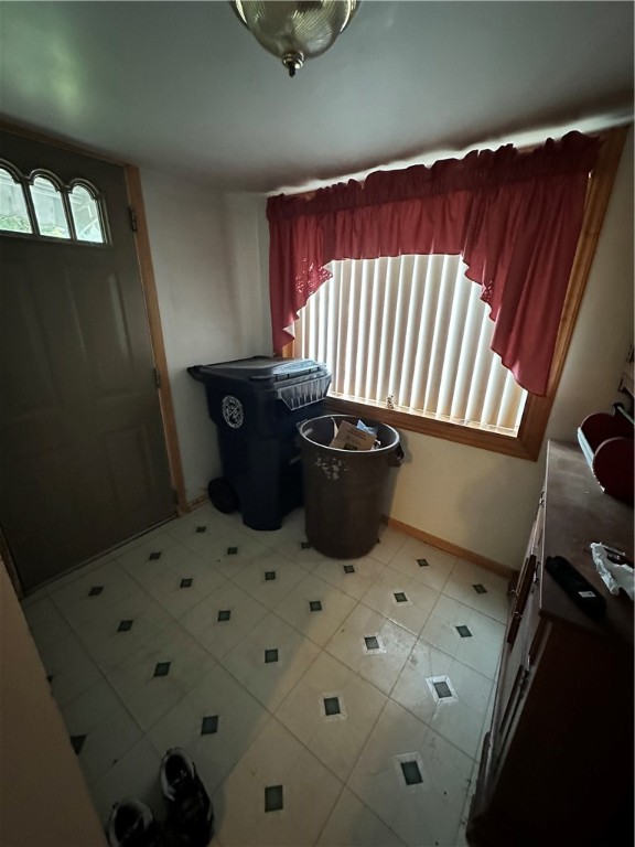 7051 Pleasant Valley Rd