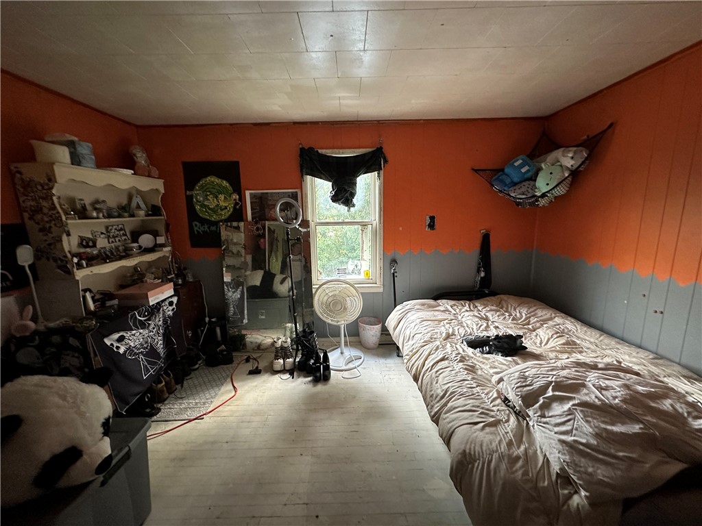 7051 Pleasant Valley Rd