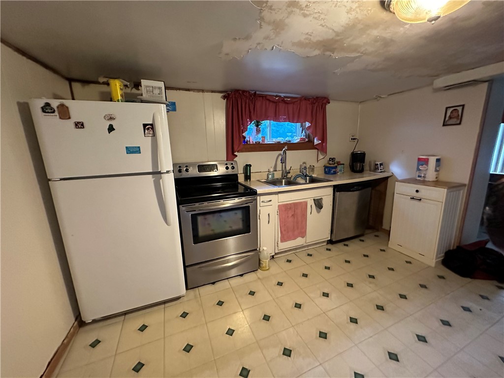 7051 Pleasant Valley Rd