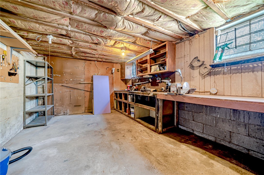 526 Sunnyfield Drive