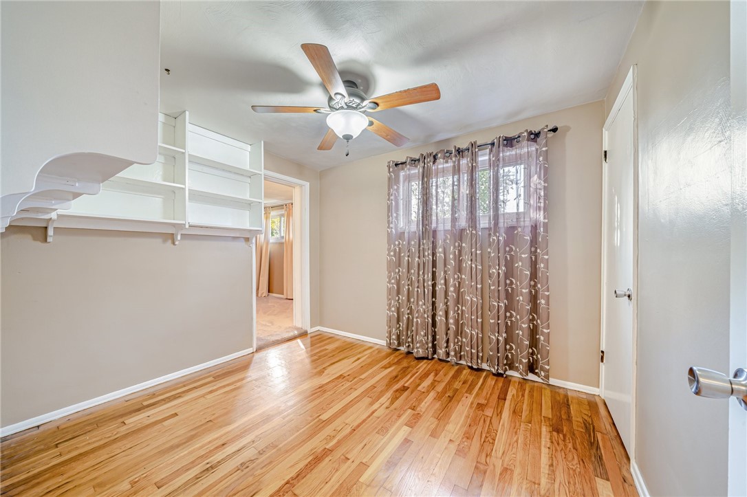 526 Sunnyfield Drive