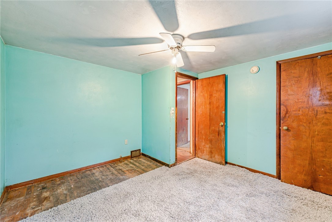 203 Shuster Hollow Rd