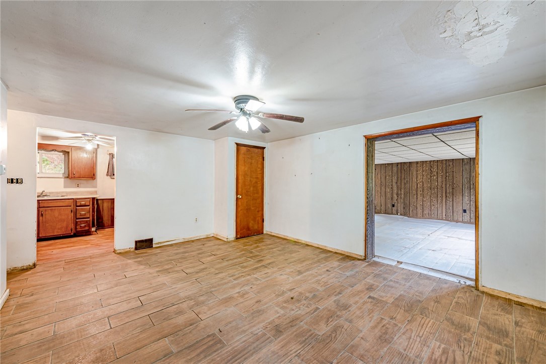 203 Shuster Hollow Rd