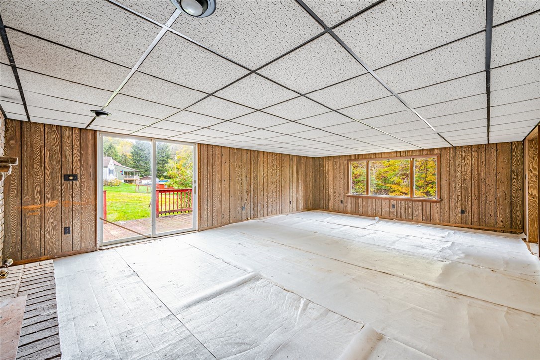 203 Shuster Hollow Rd