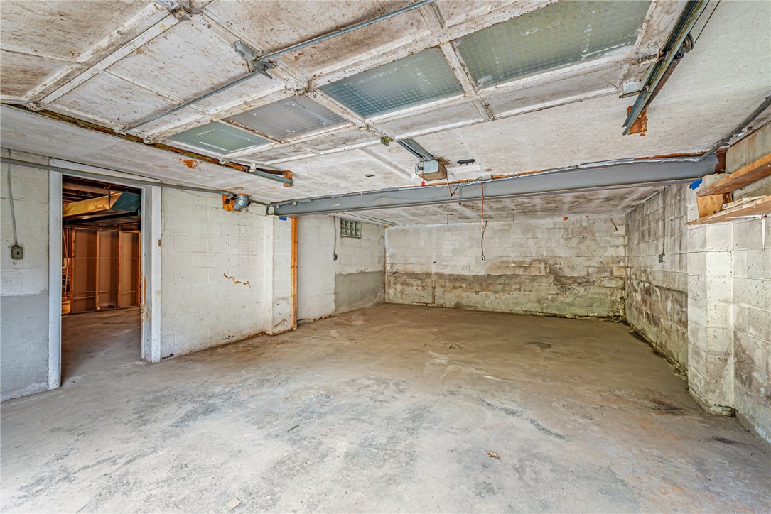 203 Shuster Hollow Rd