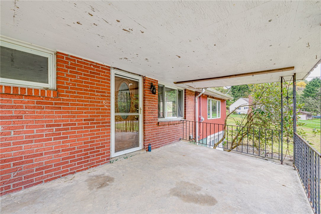 203 Shuster Hollow Rd