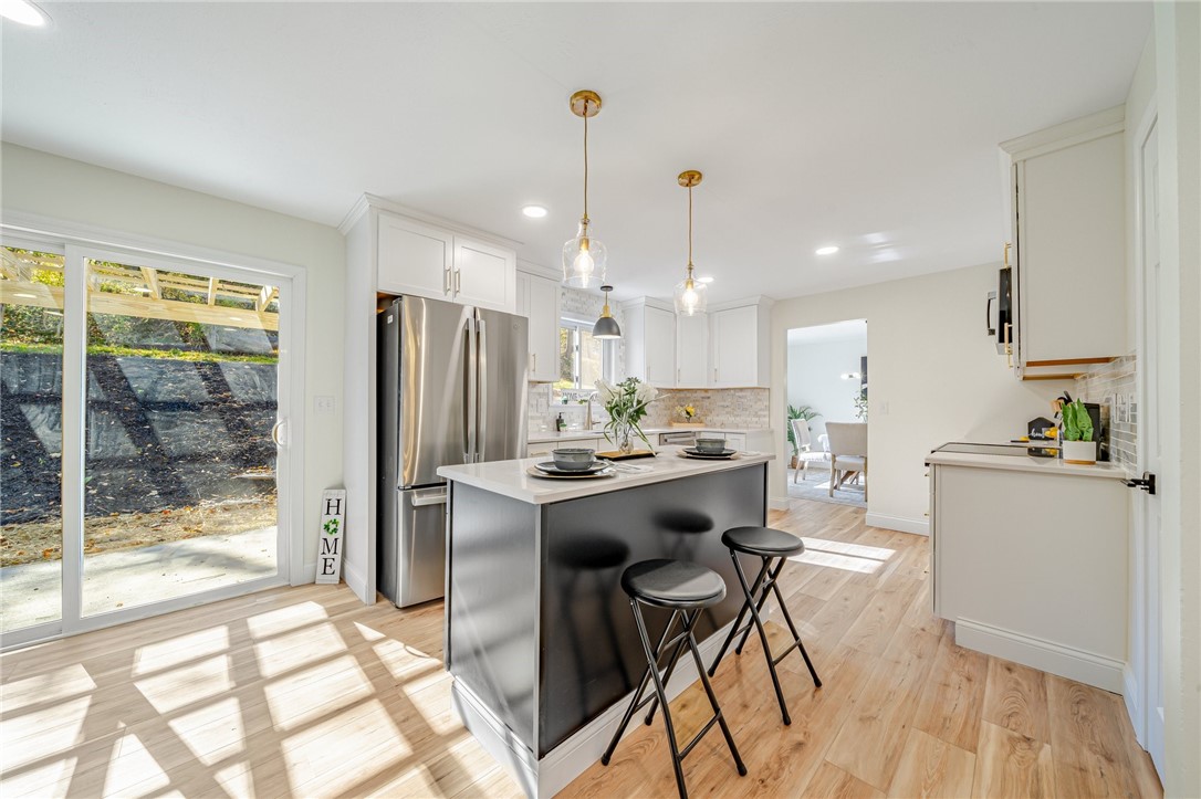 2405 E Springwood Drive