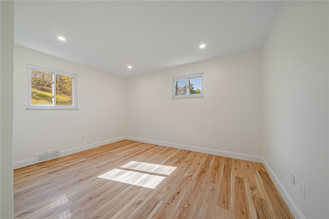 2405 E Springwood Drive