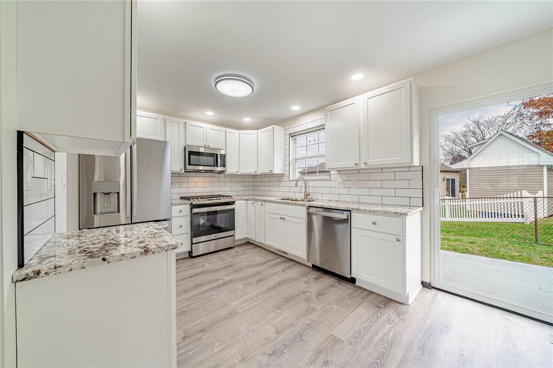 101 Seavey Highlands Dr